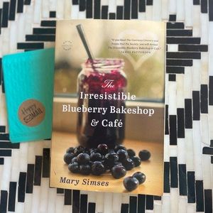 📚 The Irresistible Blueberry Bakeshop & Cafe by Mary Semses